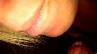 Experienced Blonde Cougar Gives Ultimate Oral Sex