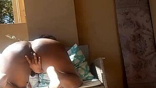 come hang out outdoors with me bbe