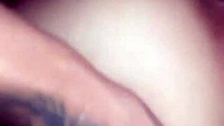 joven de 18 años cogiendo