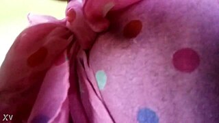 munchie enjoys cock in homemade amateur scene