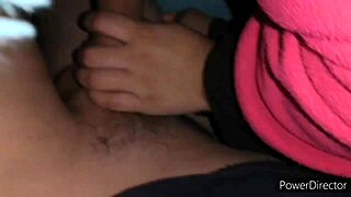 amateur brunette with big ass gets creampied