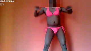 i love shaking my body in this pink bikini dance