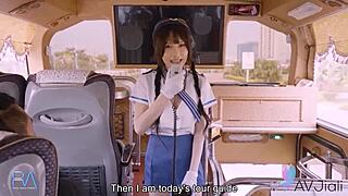 大胸亚洲骚货在性爱旅游巴士上狂野开战！