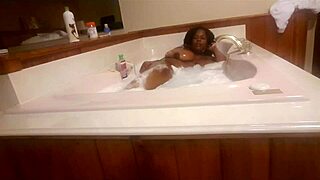 Marliese Morgan Sexy Ebony BBW Lathers Up Tits