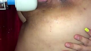 look at that latina gf gaping