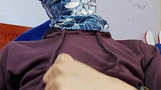 Amateur teen with big ass looking for to be fucked 3 times