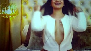 Wow! Teasing Latina Camila Sugar strips wet!