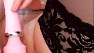 Cute Amateur Tests New Sex Toys on Her Pussy