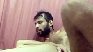 Rabo Guloso Gosta De Piroca Grossa Intensely