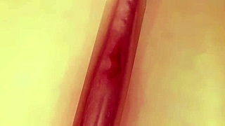 momiji poses nude in gravure studio close up