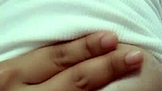 Pretty girl with cute boobs gets blowjob and cumshot.