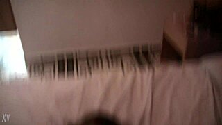 Watch Bia loira give it doggy style like a pro?