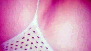 Madurita milf shows off pussy in daring display