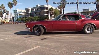 I enjoy double surfing in the usa with friends