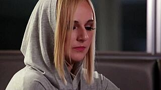 sapphic teens licking each other