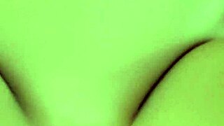 Josie's first video: Pussyfucking and creampie