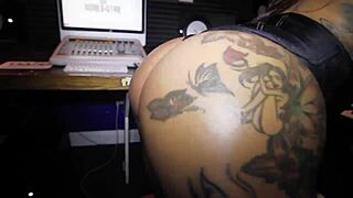 Black models pose naked and sexy