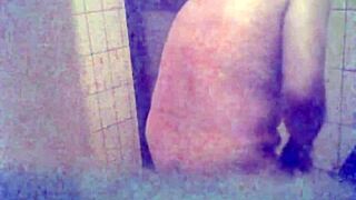 Mature Housewife Feels Pleasure Showing Her Pussy