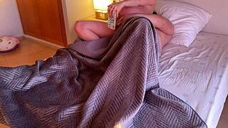 A big ass wife gets pounded by her neighbour