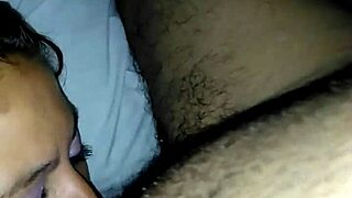 El papi y alma devoran el gran culo