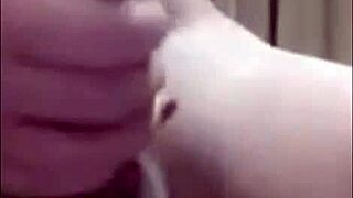 Big Cock Shemale Masturbates to Huge Cumshot!