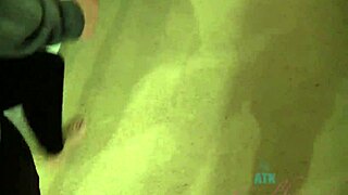 Quick Blowjob from Model Lara Law on Vacation POV