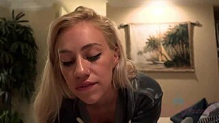 Quick Blowjob from Model Lara Law on Vacation POV