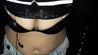 Outdoor blowjob from a prostitute in exchange for money, deepthroat action included