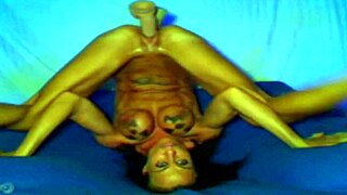 Hot Webcam Girl with Huge Toys