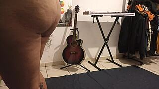 i caught my wife's sister changing