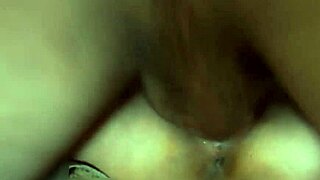 Young girl gets sperm in shaved pussy