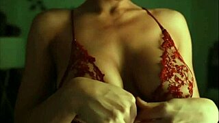 oiled perfect body with big tits on webcam show