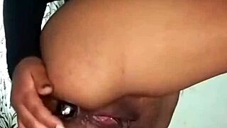 Ratu aku main faraj dan pancut masa aku tengah kerja