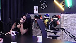 Bia Hot Official demonstrates toy sucking technique and reveals chest when aroused