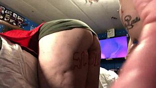 Tina and Sara cheat with friends in hardcore amateur scene