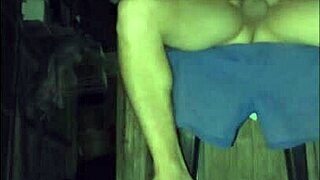 Sexo a domicilio con el albañil del barrio peruano