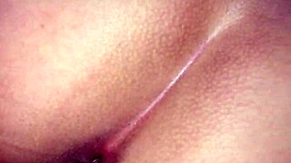 One amateur showcases her perfect big ass in detailed view