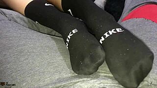 Masturbating my stepbrother with feet and swallowing his cum