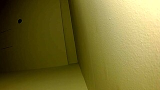 Shaved pussy fingering young teen