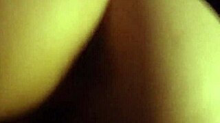 the twerking slut gets fingered