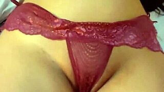 brincando com meu cuzinho parte 3 - anal e masturbação on videoshd.xxx