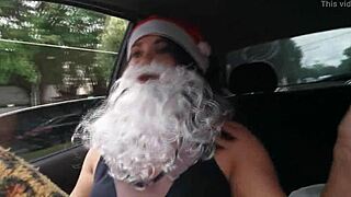 Bianca asks papai noel for anal