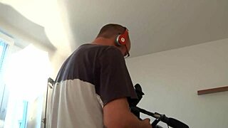 Cuplu ceh și Gabriela Gucci într-un trio fierbinte!