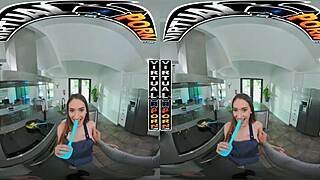 More than breakfast with girlfriend sera ryder in virtual porn!