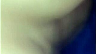 I Wait For Food And See Big Ass Latina Milf Squirting With Dildo