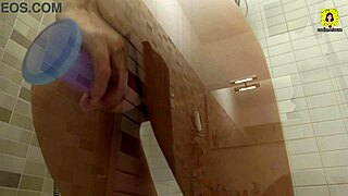 Come Shower With Candice Delaware And Her Dildo