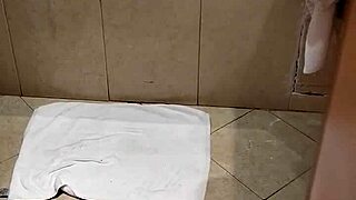 spying on my teen stepsister and jerking off to her panties