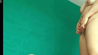 A hot mature woman with no hair on her twat gets a handjob and some hardcore sex in an HD video