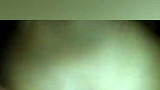 Preta Sentando No Pau