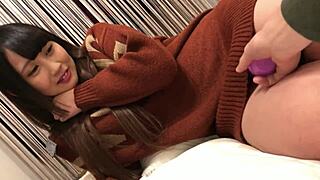 أريسا 19 تتفلت مع بزازها الضخمة بفيديو منزلي ساخن!